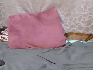 avrilhyn webcam model stream image
