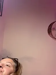KayleeBella webcam stripchat model stream image