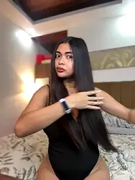 Bombshell_Ashy webcam model stream image