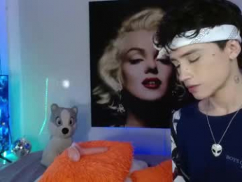 maxiy_001 webcam model stream image