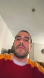 Skitthot webcam model stream image