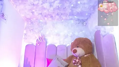 puca_ebony webcam model stream image