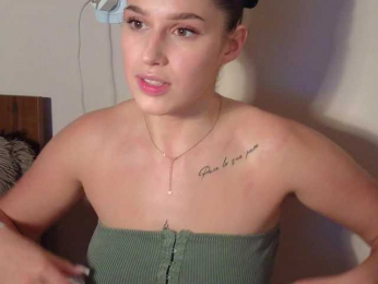 _Alyaaaaa_bc_ webcam model stream image