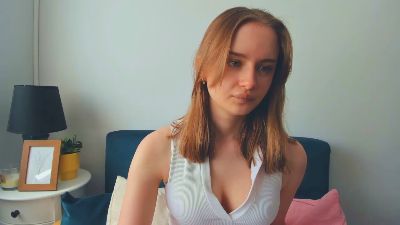 GraceAlluring webcam cam4 model stream image