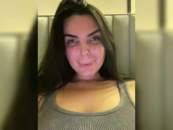 SecretVibe webcam model stream image