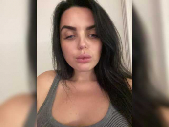 SecretVibe webcam bongacams model stream image