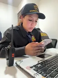 Emily-7_ webcam stripchat model stream image