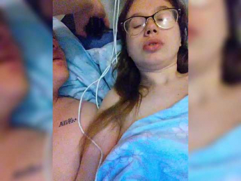 Suumcuique22aa webcam model stream image