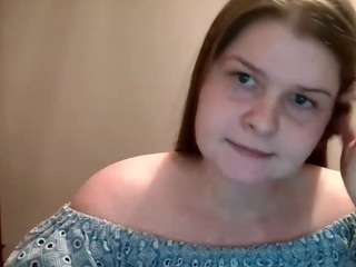 lovexcaroline webcam model stream image