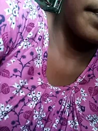 Poojadasxx webcam model stream image