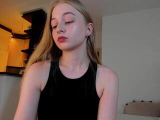 Mia Meowy webcam model stream image