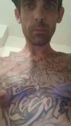 Prettyboytatted webcam model stream image