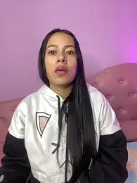 PaulaCruz01 webcam model stream image