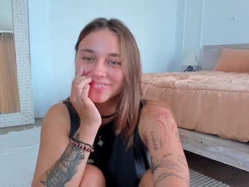 eleonora_linn_ webcam model stream image