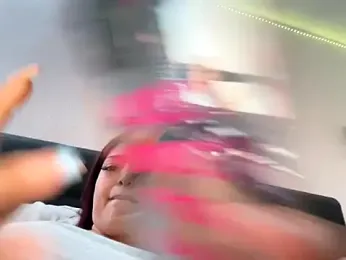 maj0lie webcam model stream image