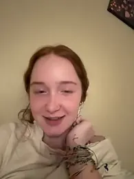 gingerbabe18 webcam stripchat model stream image