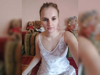 Caroline_Kisulya webcam model stream image