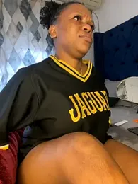 Boneca25 webcam stripchat model stream image