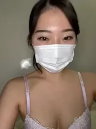 YUI__JP webcam model stream image