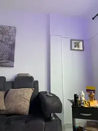 DeimonOficial webcam model stream image