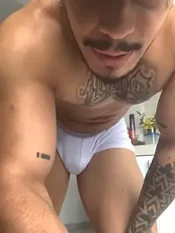 DeimonOficial webcam model stream image