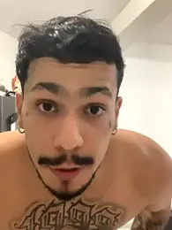 DeimonOficial webcam model stream image