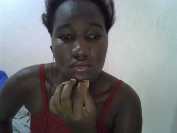 sweet-saffron webcam model stream image