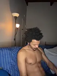 TRILLAHUNG webcam stripchat model stream image