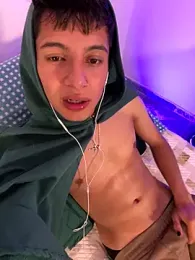 YEICK-17 webcam model stream image