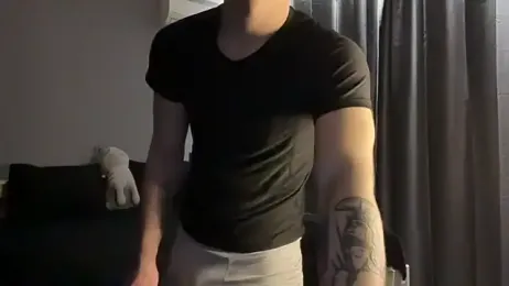 MaxWoolf webcam model stream image