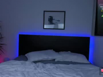 wow_lover webcam model stream image