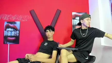 BOYS_PLAY webcam model stream image