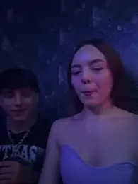 Valenr_and_Thomas webcam model stream image