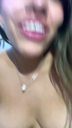 Liahot69 webcam model stream image