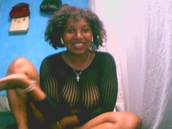 Linah1 webcam model stream image
