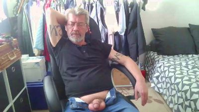 Kevinareux60 webcam cam4 model stream image