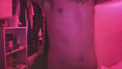 Sucker_boy4 webcam model stream image