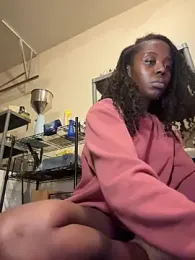 choclatepeaach webcam model stream image