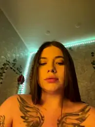Vikki_toriya webcam model stream image