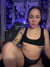 Mamachulita webcam model stream image