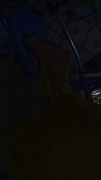 Aple82 webcam model stream image