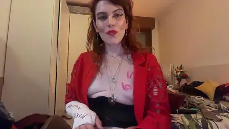 Regine_5 webcam stripchat model stream image