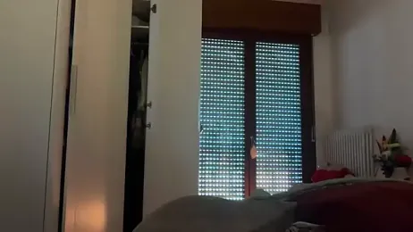 Regine_5 webcam model stream image