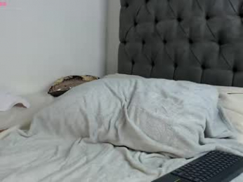 pamy_assam_ webcam model stream image