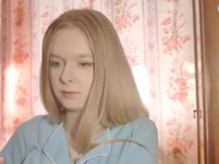 keshiavondracek webcam camsoda model stream image