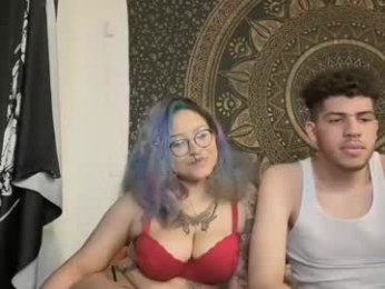 deluxxxeblu webcam model stream image