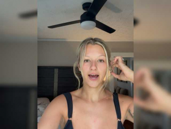 playwithdakota webcam model stream image