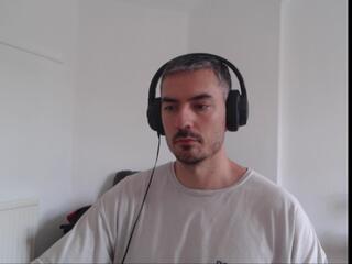 Maxwell Grant webcam model stream image