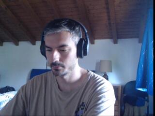 Maxwell Grant webcam model stream image