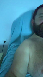 Manu_ibz_bear webcam model stream image